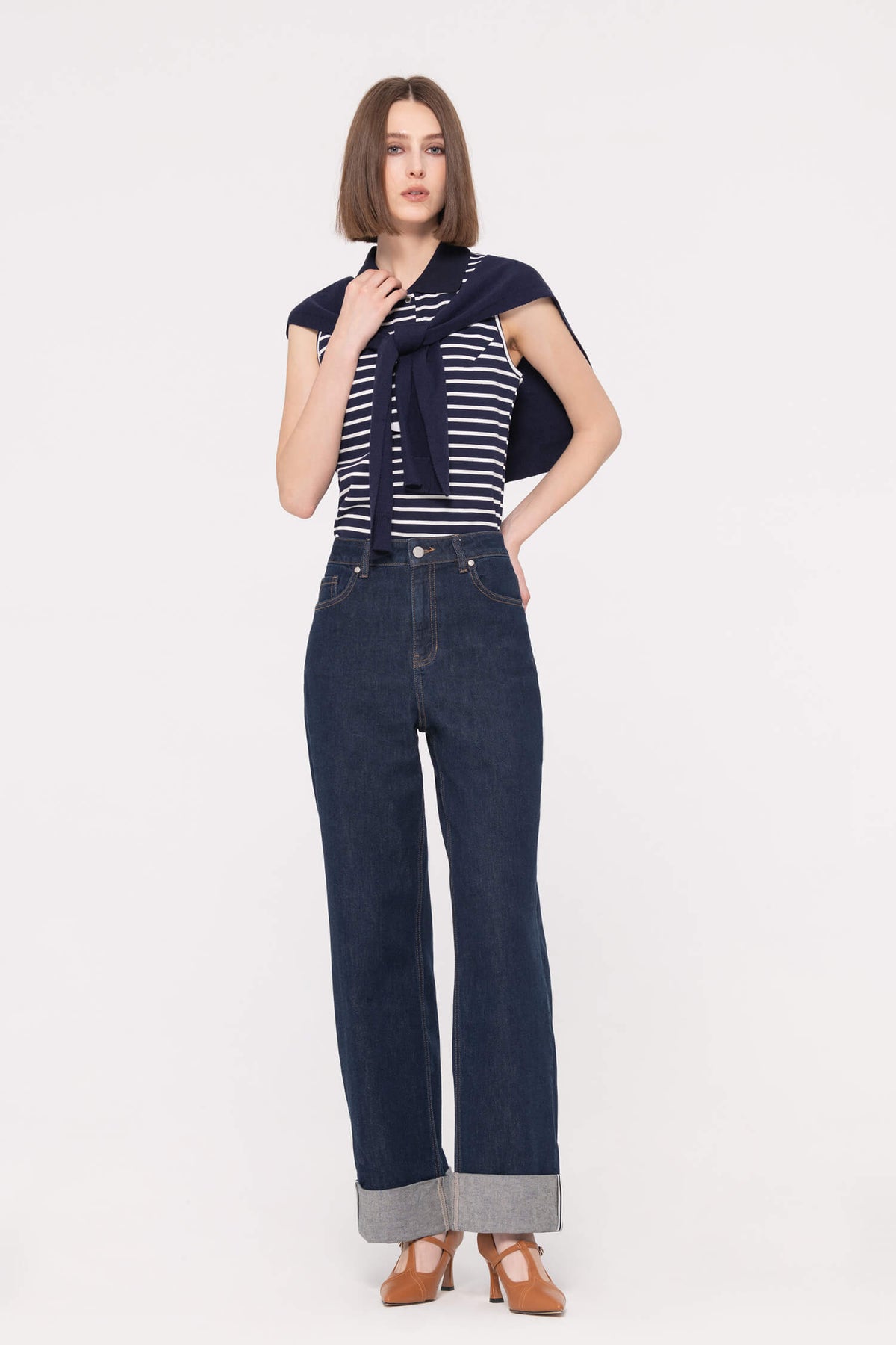 Rolled-up Straight Jeans